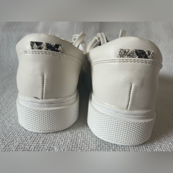 NWOT Arizona Jean Co Techno Snake Print Sneakers - Picture 7 of 10